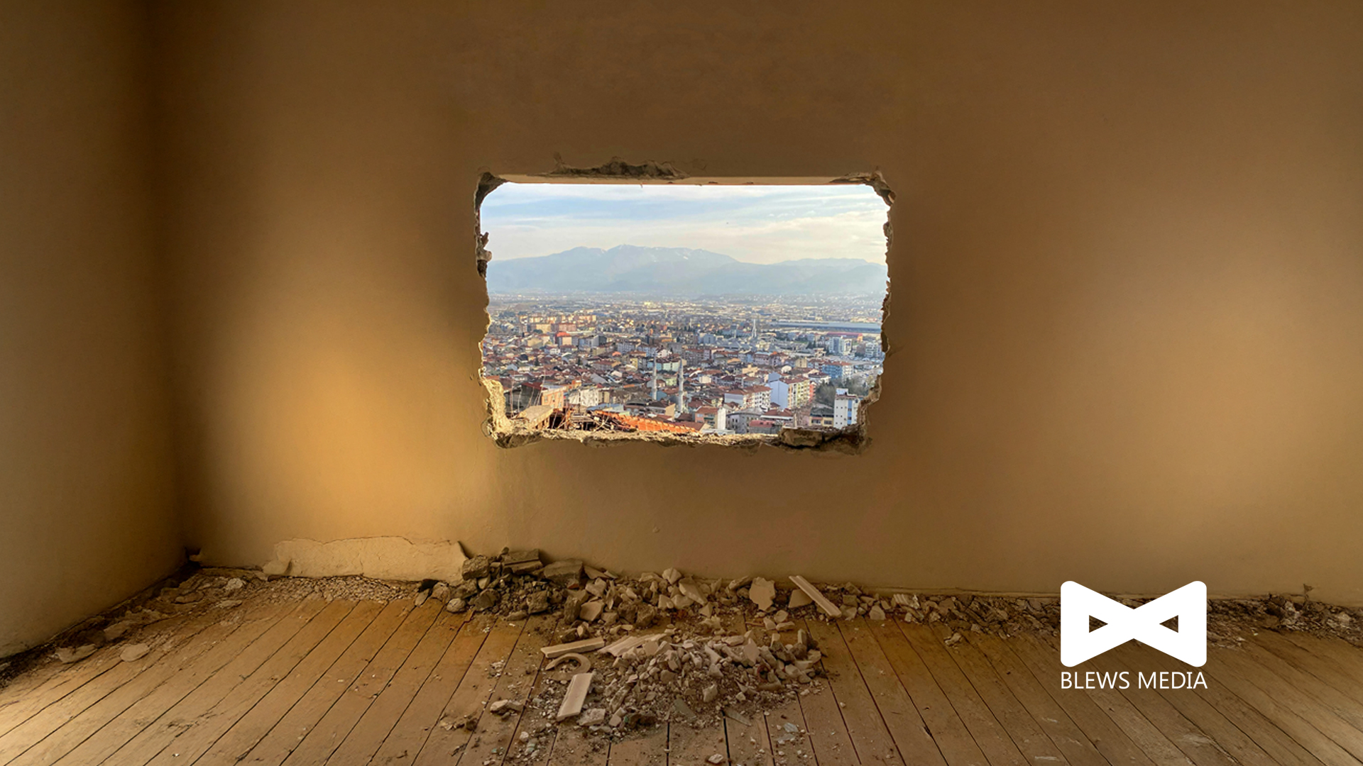 Avoid This Marketing Mistake Like A Hole In The Wall In Your Garage Door Business